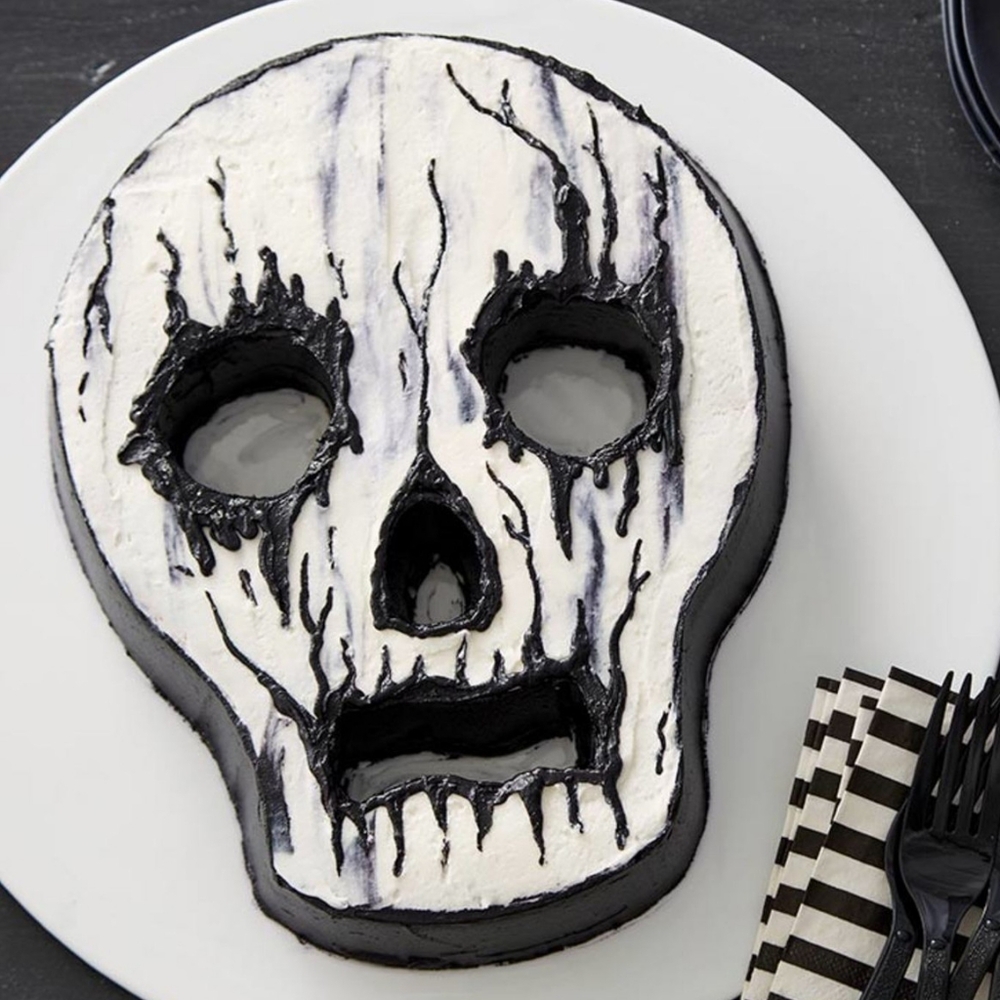 Wilton Skull Shaped Baking Pan - Picture 6 of 6